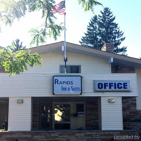 Rapids Inn & Suites Wisconsin Rapids Esterno foto